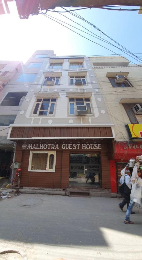 Hotel Malhotra Inn 50 Meter From Golden Temple Amritsar Eksteriør billede